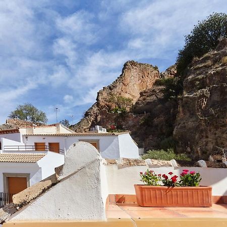 فيلا Casa Del Alamo Cambil المظهر الخارجي الصورة