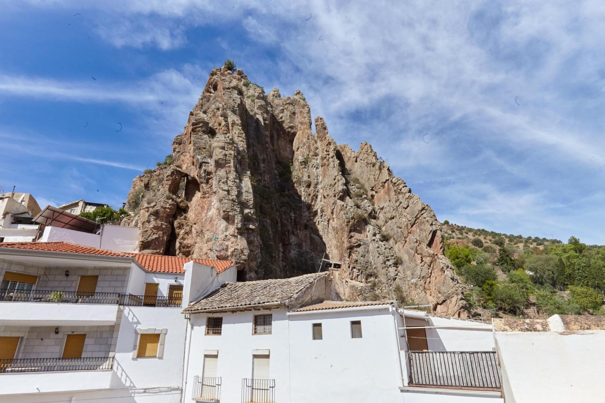 فيلا Casa Del Alamo Cambil المظهر الخارجي الصورة